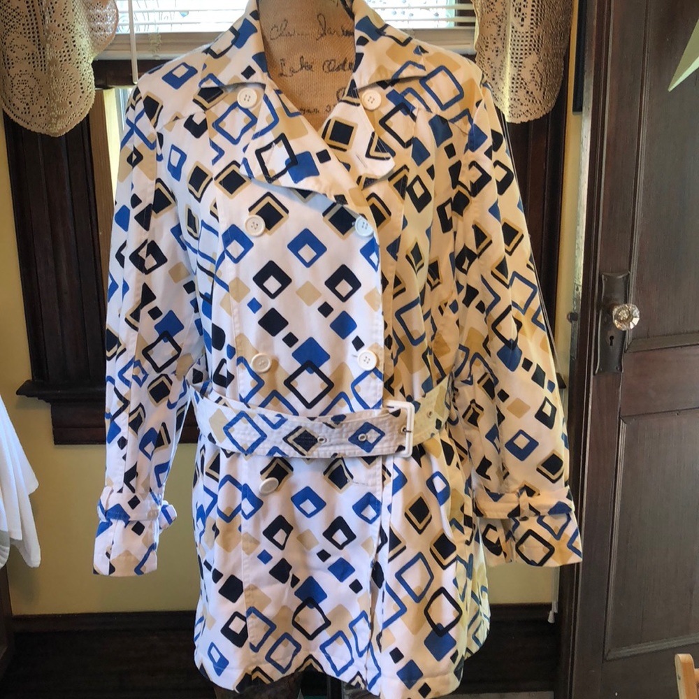 Gorgeous trench coat from Chadwick’s FINAL PRICE